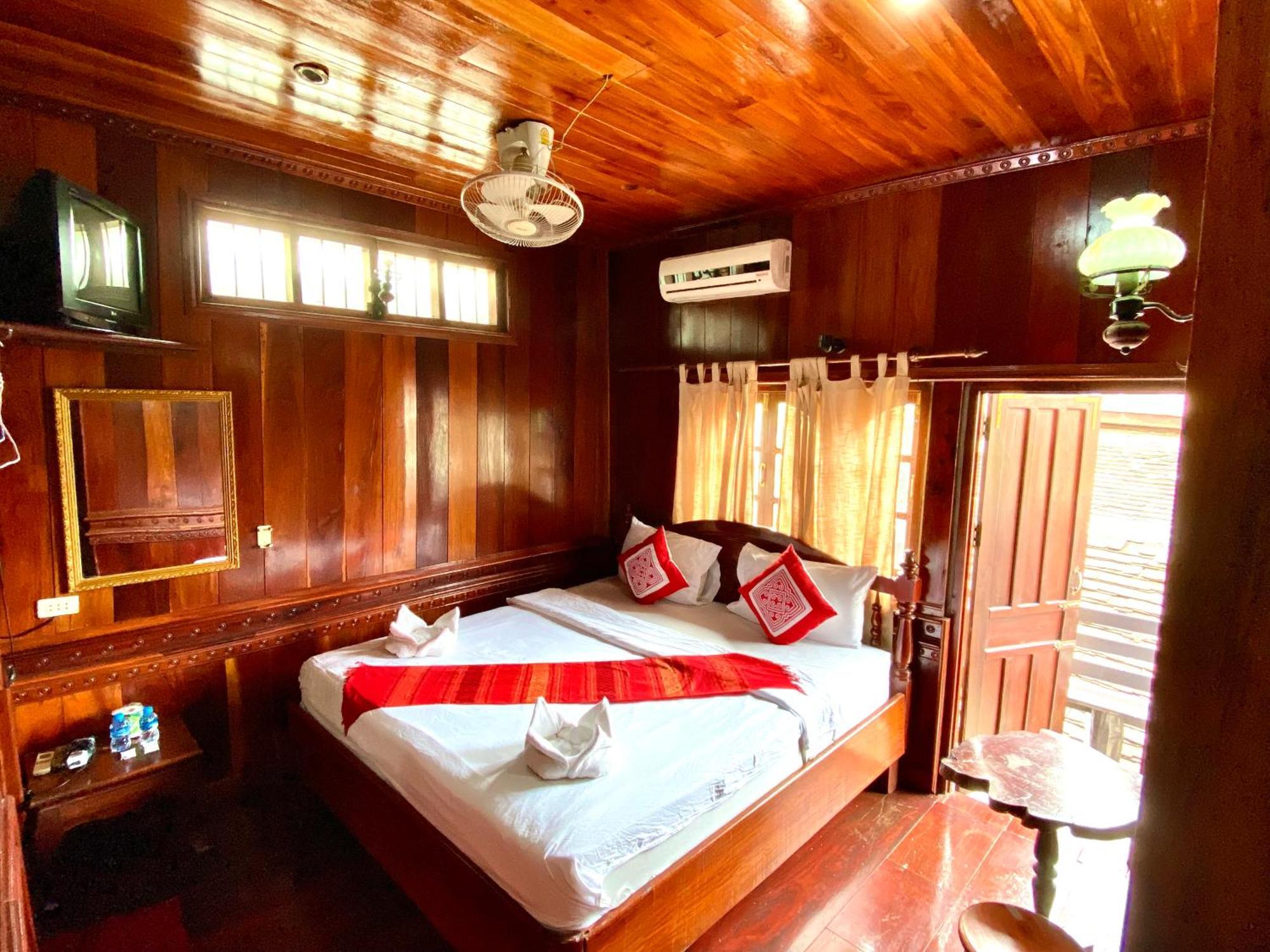 Soutikone1 Guesthouse Luang Prabang Exteriör bild